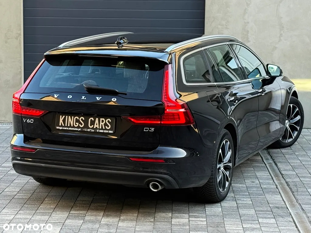 Volvo V60 D3 Momentum Pro - 22