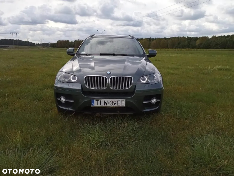 BMW X6 35i xDrive - 9