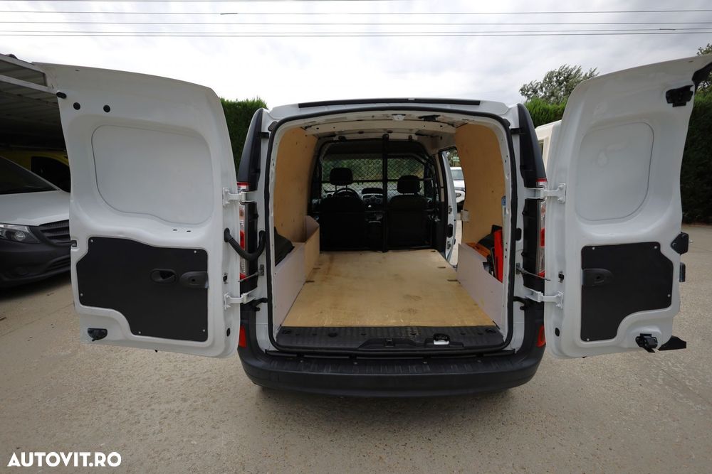 Renault Kangoo Maxi - 11