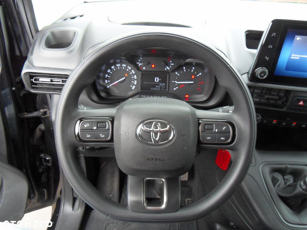 Toyota PROACE CITY - 17
