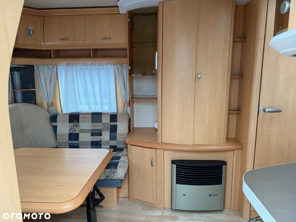 Hobby De Luxe 540 UL 2007 + mover + markiza - 5