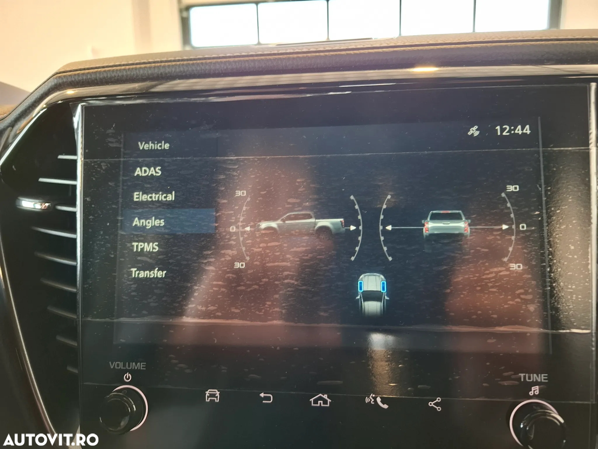 Isuzu D-Max 1.9 DSL 4x4 Double Cab 6AT Executive - 29