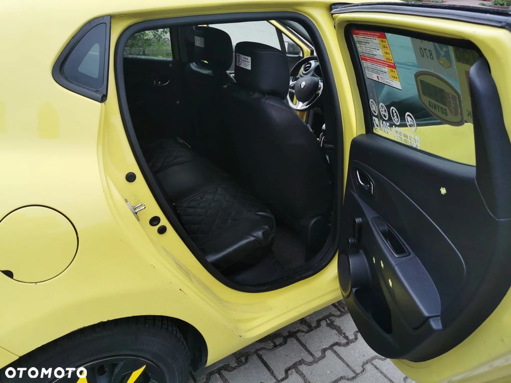 Renault Clio 1.2 16V 75 Experience - 18