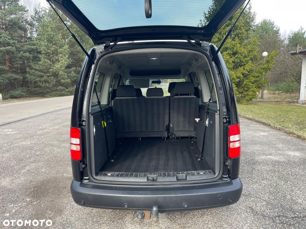 Volkswagen Caddy Maxi Comfortline DSG - 6