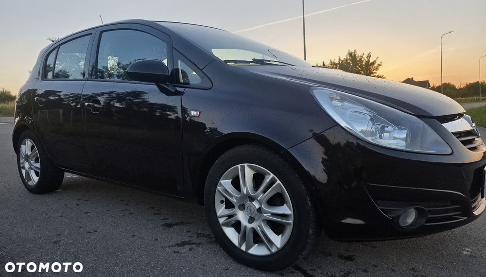 Opel Corsa - 1