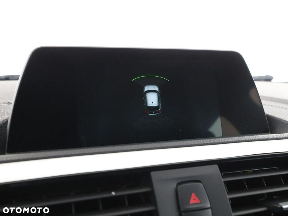 BMW Seria 1 118d Urban Line - 25