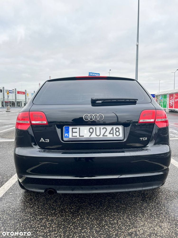 Audi A3 Sportback 1.6 TDI DPF Ambition - 7