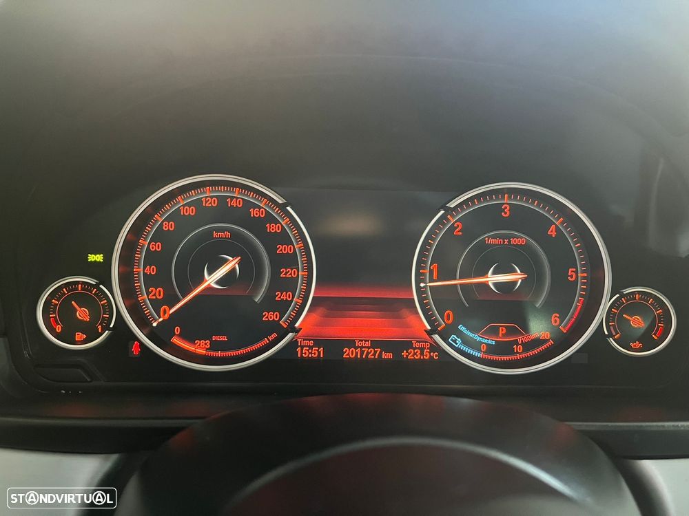BMW 525 d Pack M Auto - 37