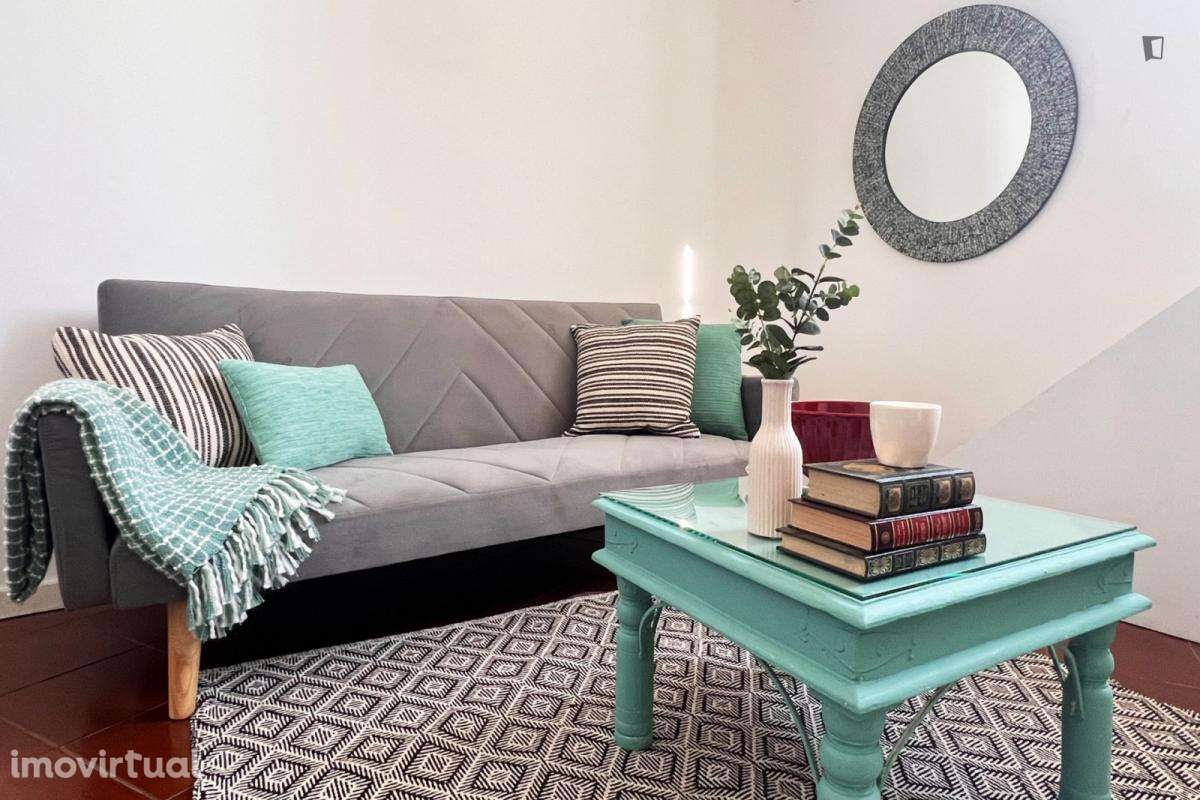 Apartamento com 1 quartos - localizado em Montes Claros Coimbra - Grande imagem: 2/13