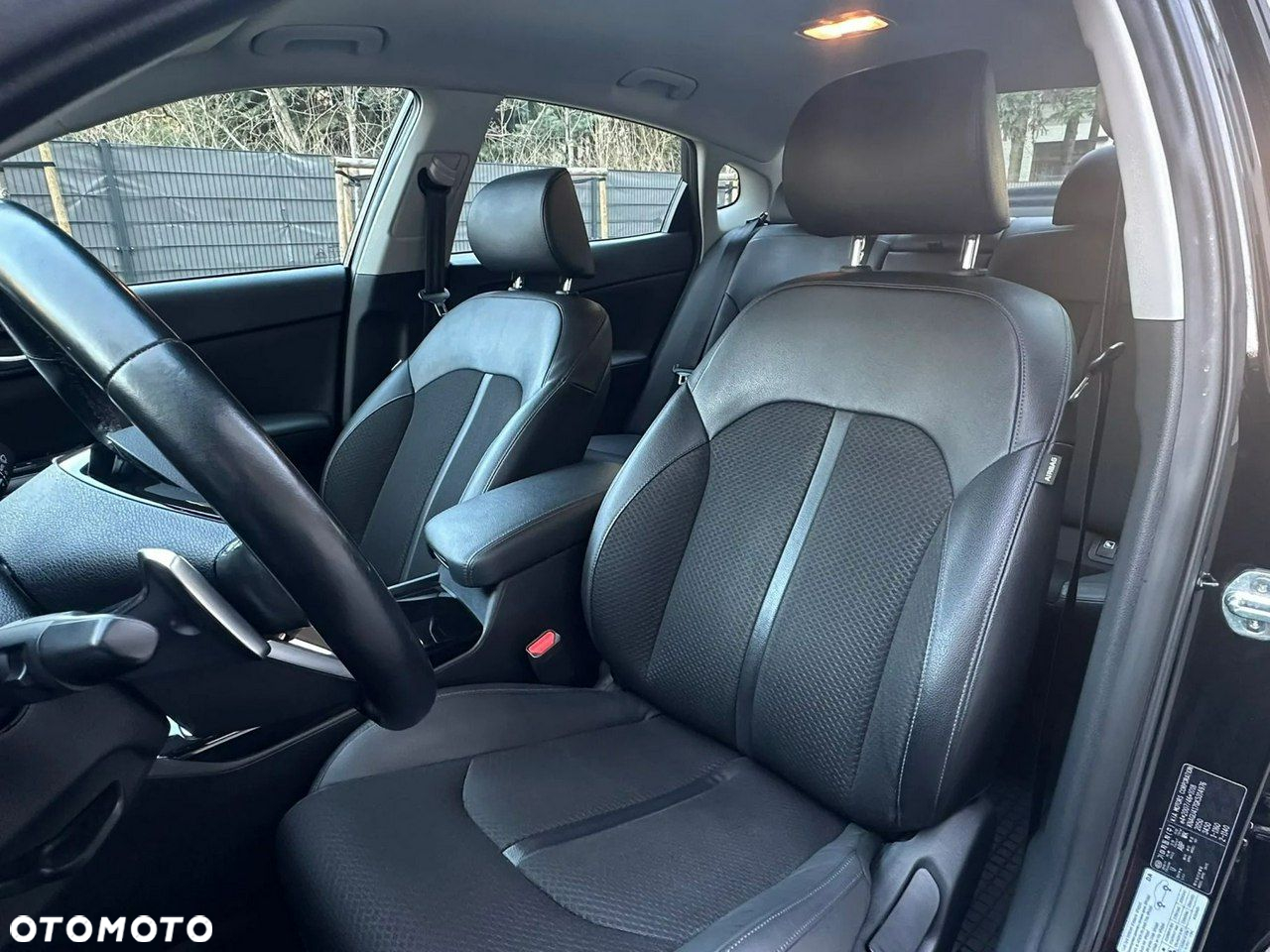 Kia Optima - 12