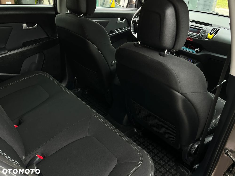 Kia Sportage 1.7 CRDI L 2WD - 17
