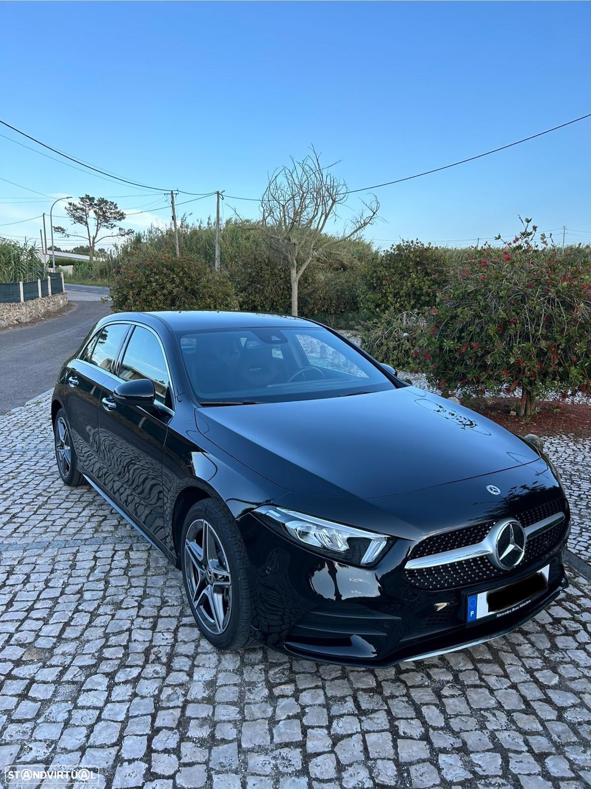 Mercedes-Benz A 250 e AMG Line - 2