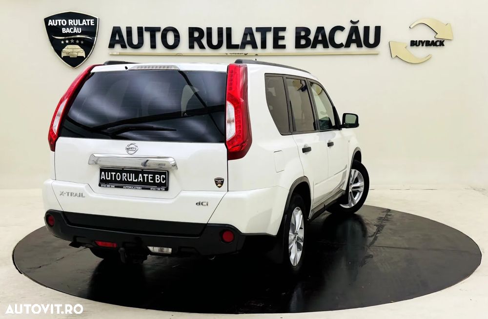 Nissan X-Trail 2.0 dCi Confort 5u - 6