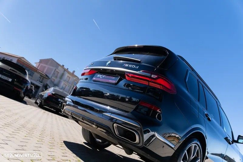 BMW X7 M50d - 33