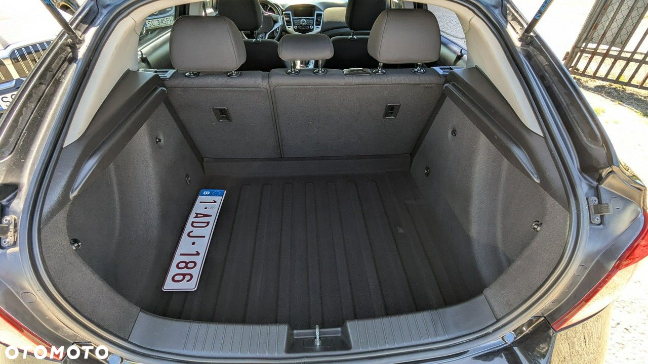 Chevrolet Cruze - 34