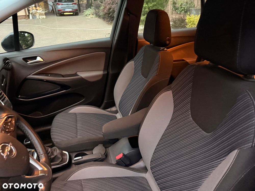 Opel Crossland X 1.5 CDTI Eco 120 Lat S&S - 21