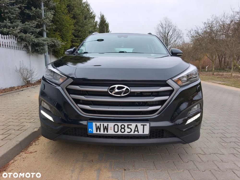 Hyundai Tucson 2.0 CRDI 4WD Automatik Style - 11