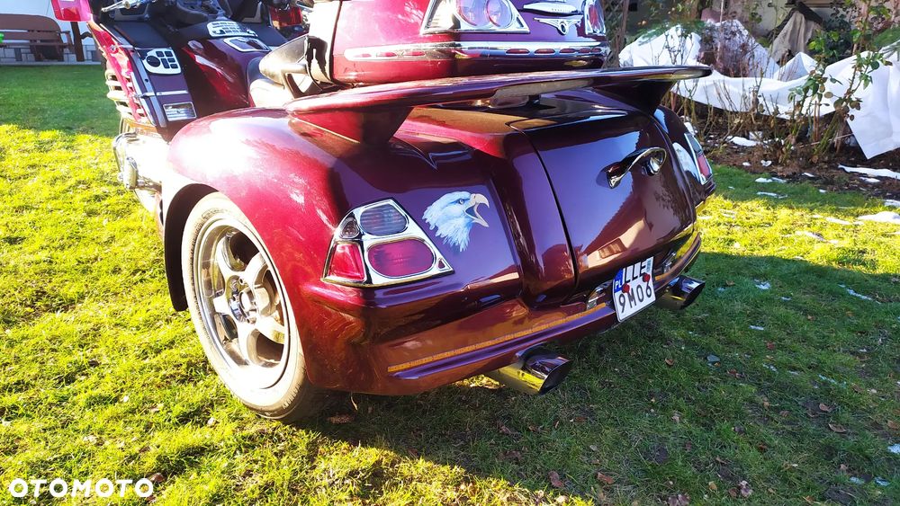 Honda GL - 9
