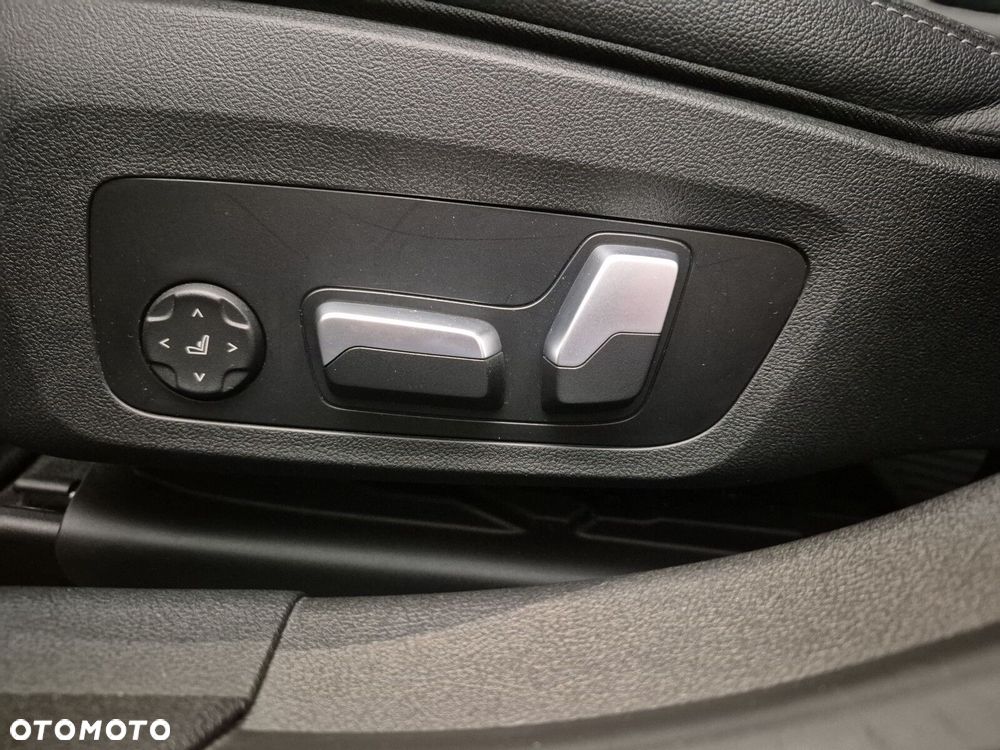BMW Seria 3 320d xDrive MHEV Advantage - 23
