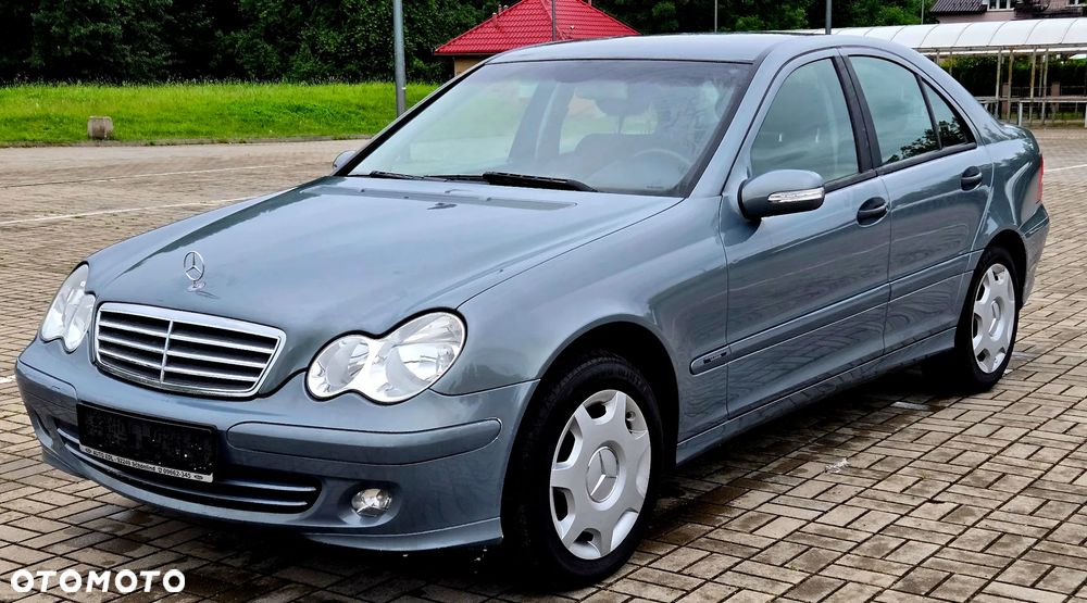 Mercedes-Benz Klasa C 180 Kompressor Classic Sport Edition - 2