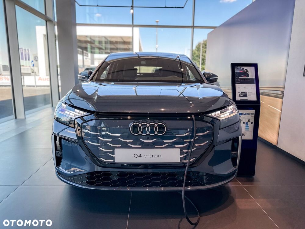 Audi Q4 Sportback e-tron - 6