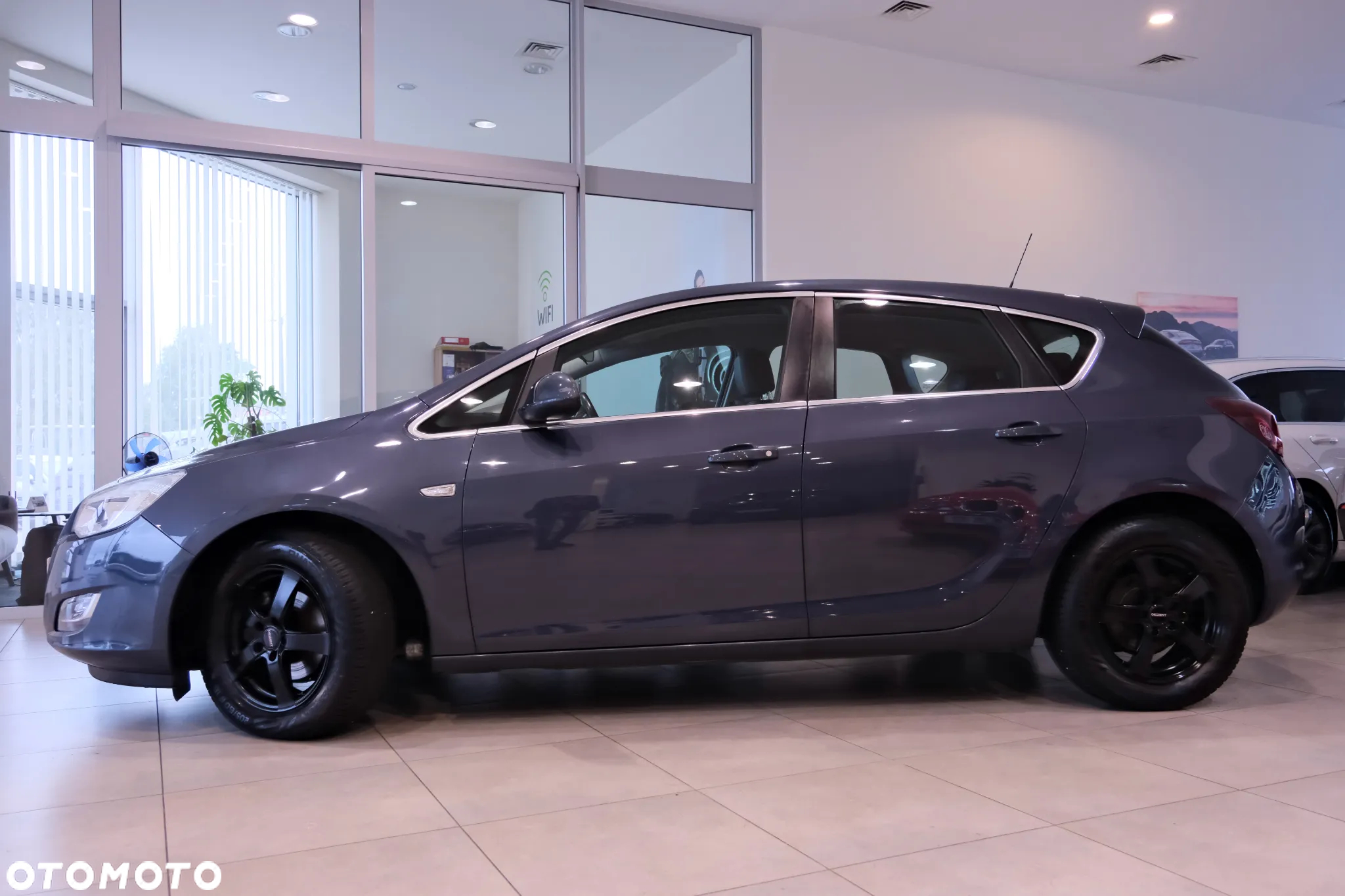 Opel Astra 1.6 Active - 22