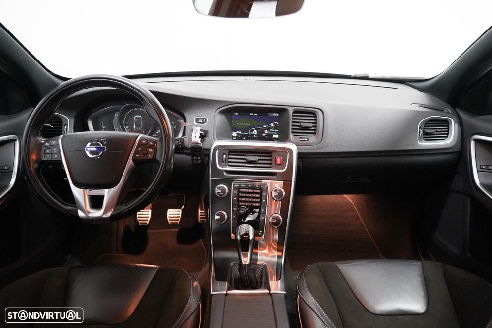 Volvo S60 2.0 D2 R-Design - 6