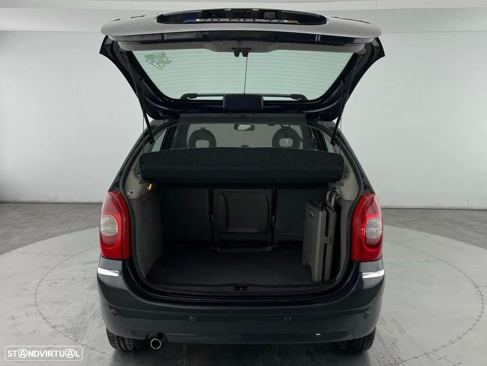 Citroën Xsara Picasso 1.6i Exclusive - 22