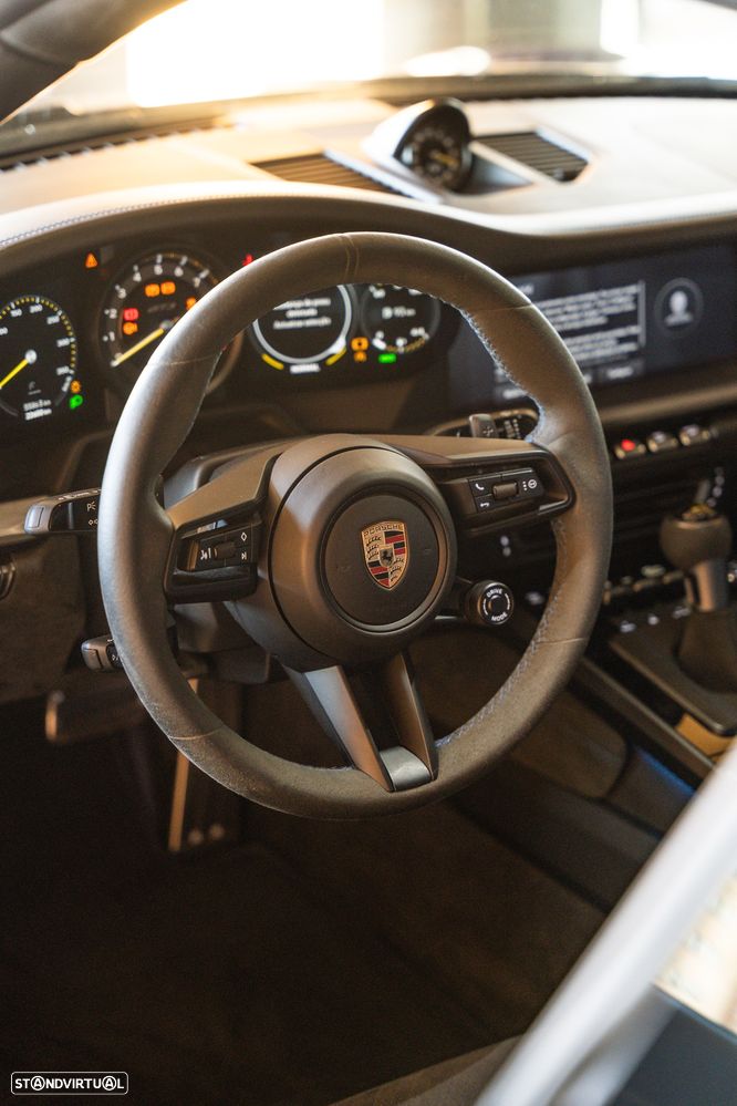 Porsche 911 (992) GT3 PDK - 8