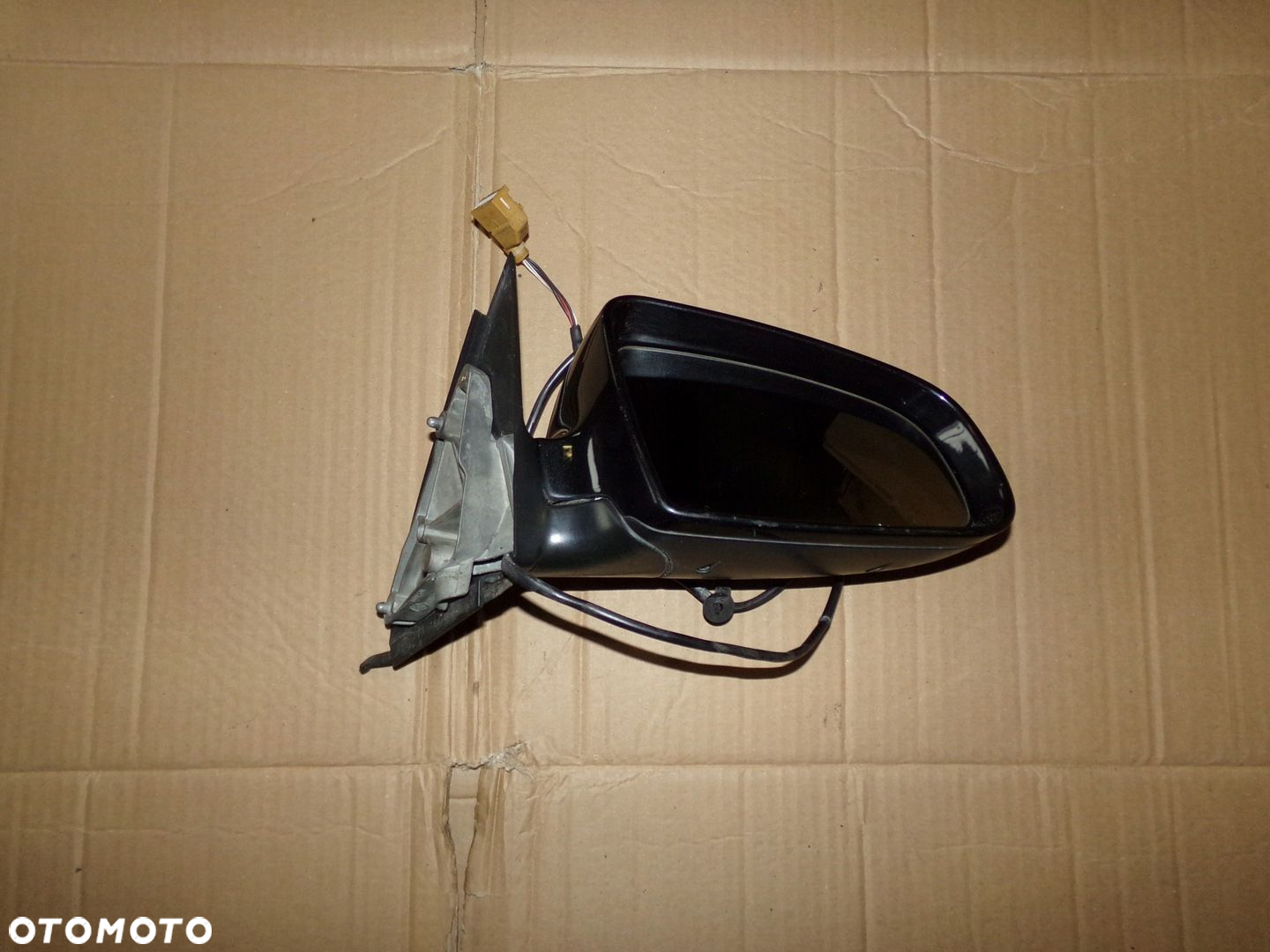 LUSTERKO PRAWE 5 PIN AUDI A4 B6 EUROPA - 3