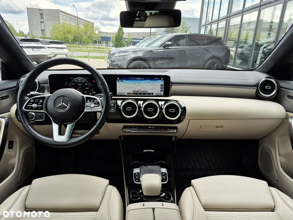 Mercedes-Benz CLA 200 7G-DCT Edition Progressive Line - 30