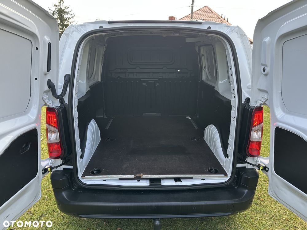 Opel Combo E VAN BLASZAK DOSTAWCZY L1H1 - 11