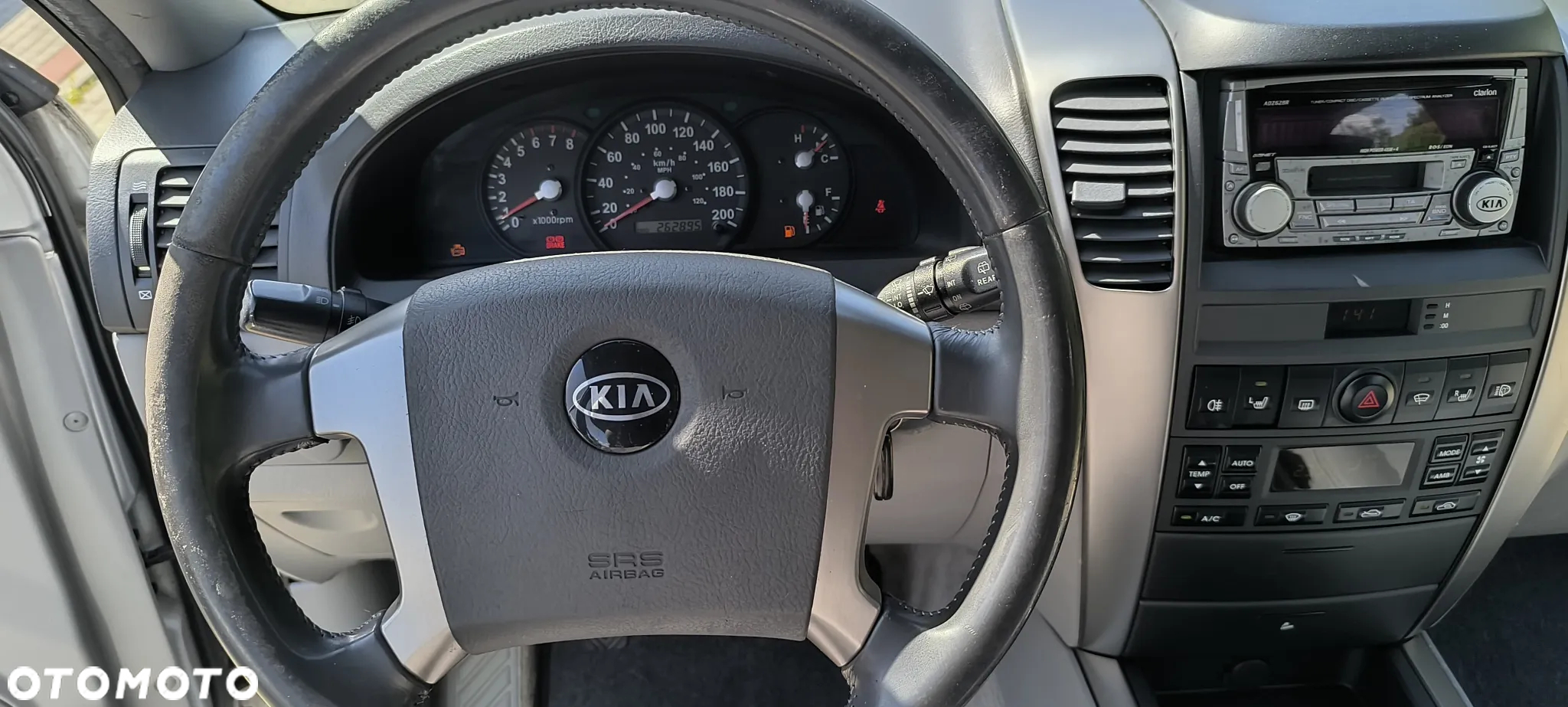 Kia Sorento 2.4 16V LX - 10
