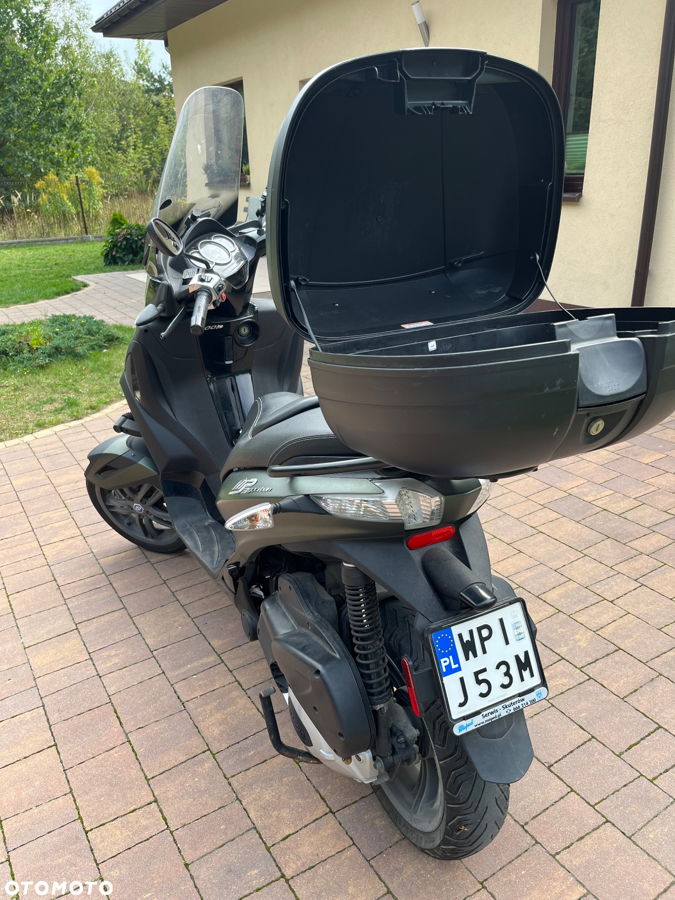 Piaggio MP-3 - 3