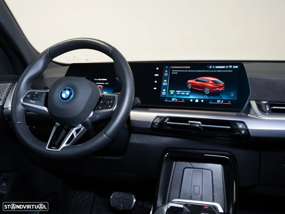 BMW iX2 xDrive30 Pack Desportivo M - 8