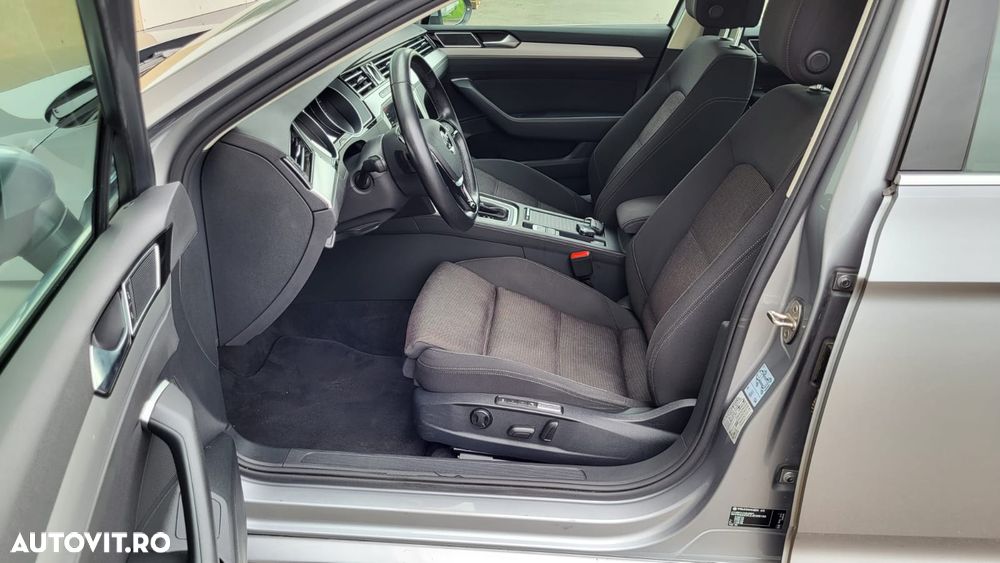 Volkswagen Passat 2.0 TDI DSG Highline - 5