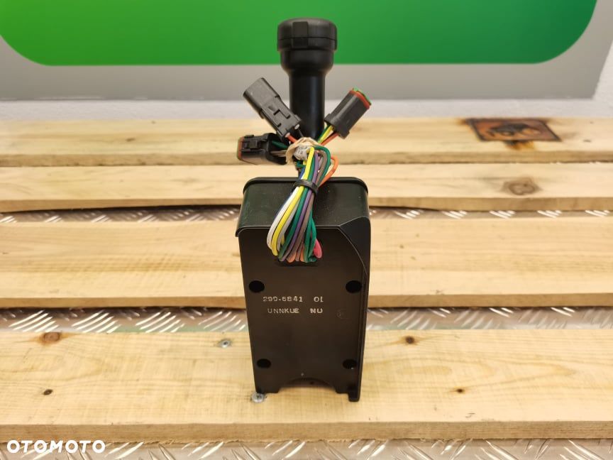 Przełącznik kierunku jazdy Cat 930G - 5