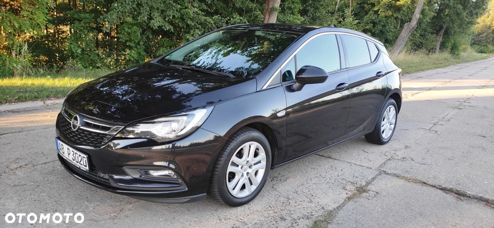 Opel Astra 1.4 Turbo Edition - 1