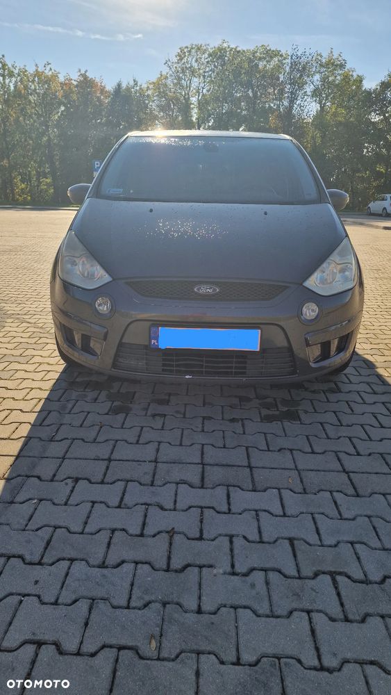 Ford S-Max 2.0 Ambiente - 23