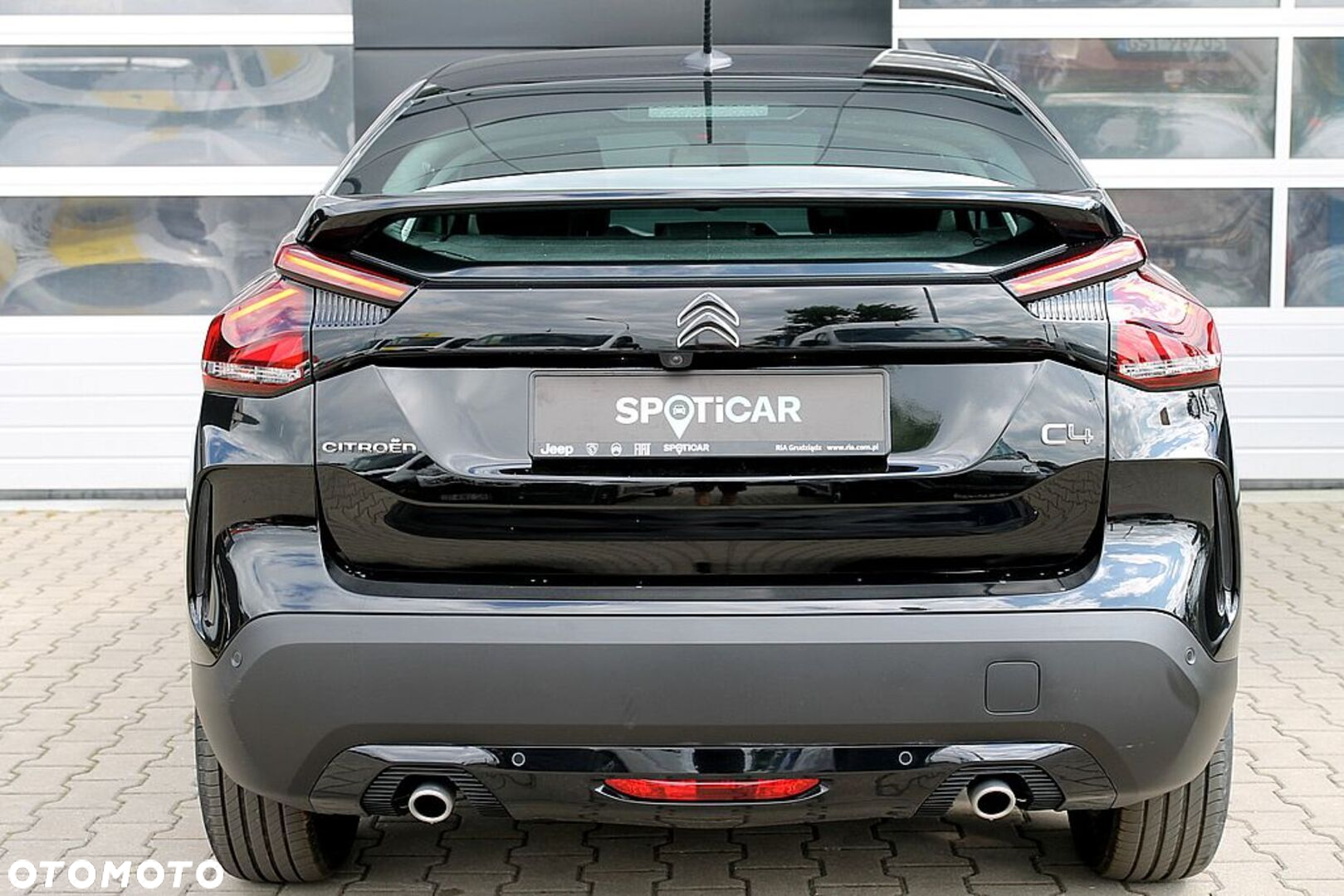 Citroën C4 1.2 PureTech Plus S&S EAT8 - 15