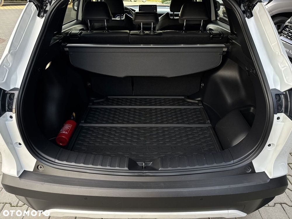 Toyota Corolla Cross 2.0 Hybrid Executive - 34