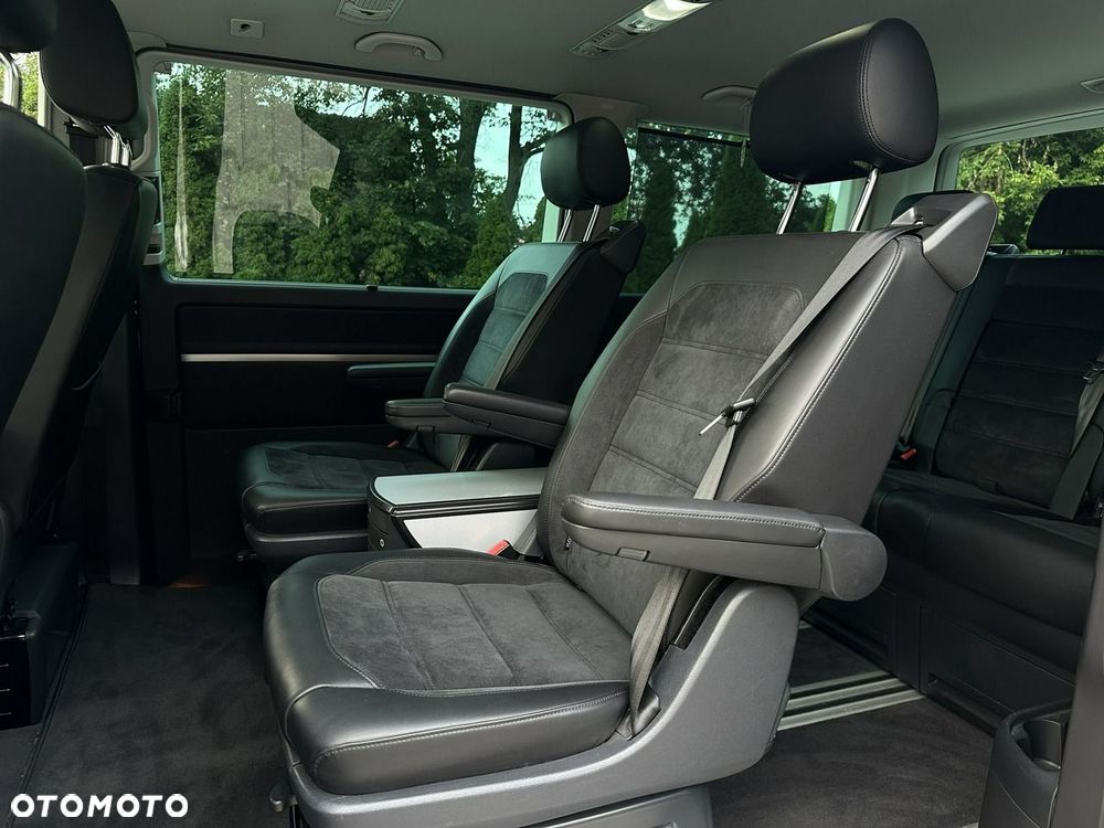 Volkswagen Multivan - 15