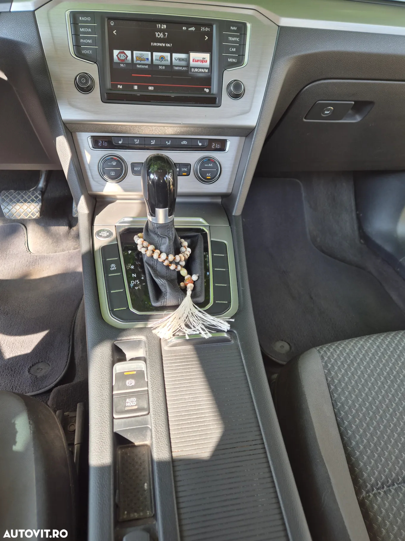 Volkswagen Passat Variant 2.0 TDI DSG Highline - 7