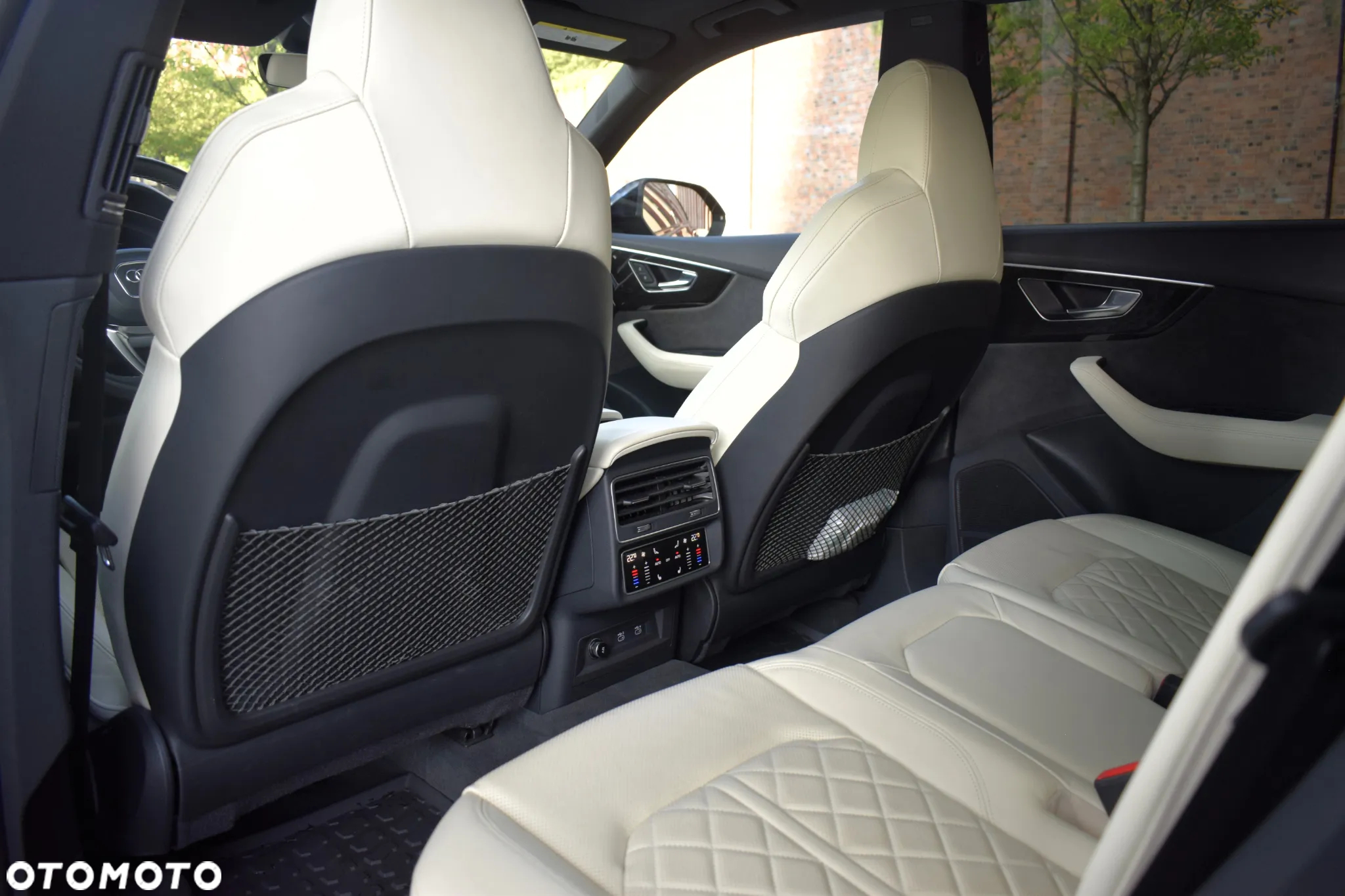 Audi SQ8 - 14