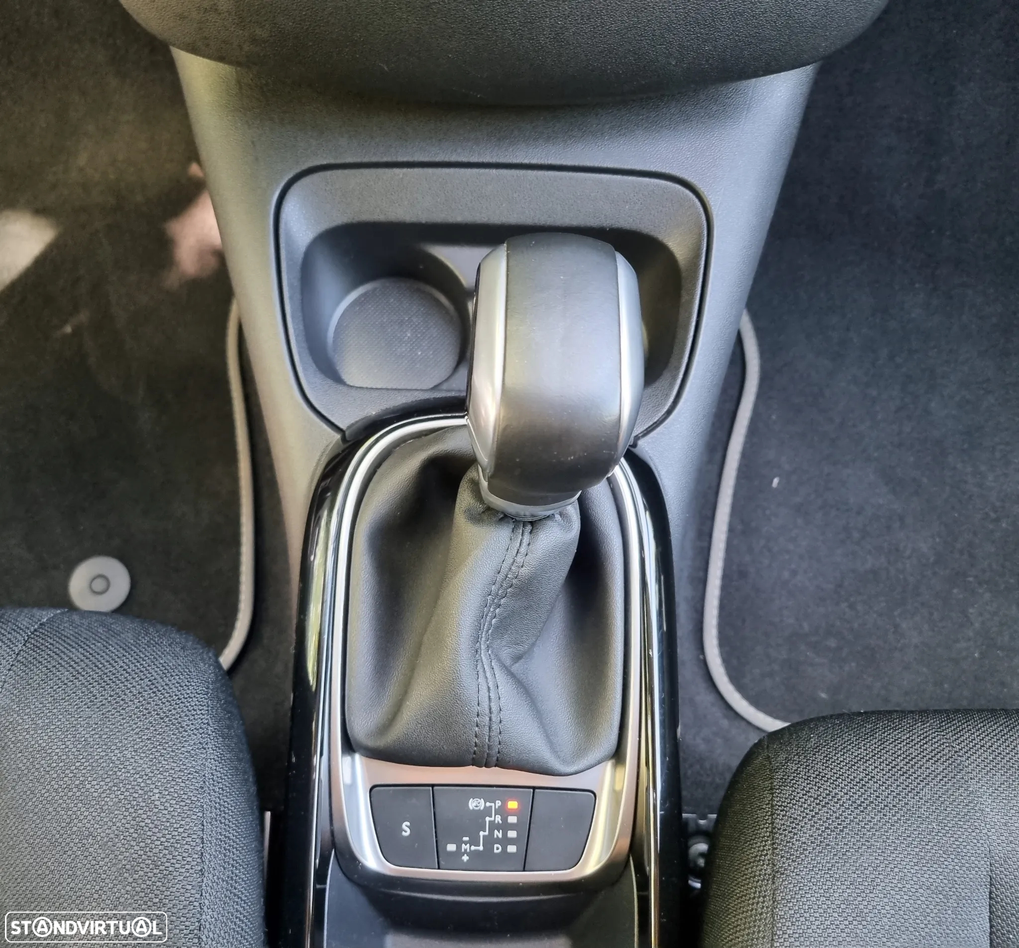 Citroën C4 Cactus PureTech 110 Stop&Start EAT6 Shine - 34