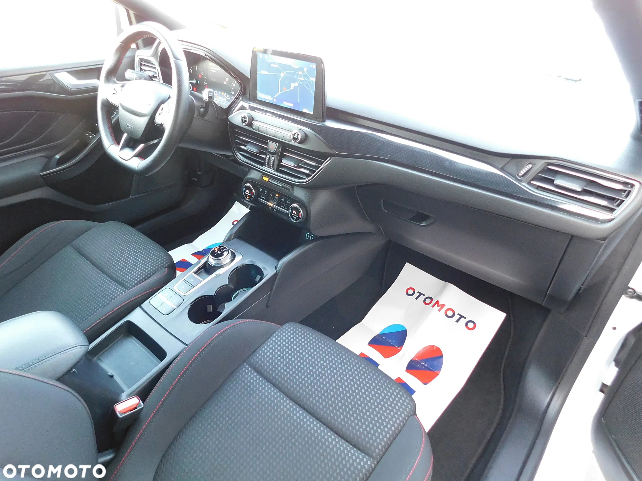 Ford Focus 1.5 EcoBlue ST-Line - 17