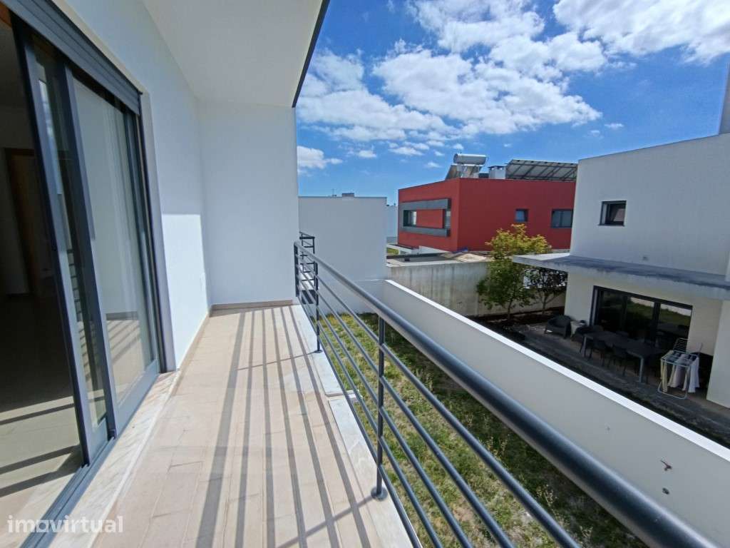 Moradia isolada T5 em Feijó - Almada - Grande imagem: 5/60