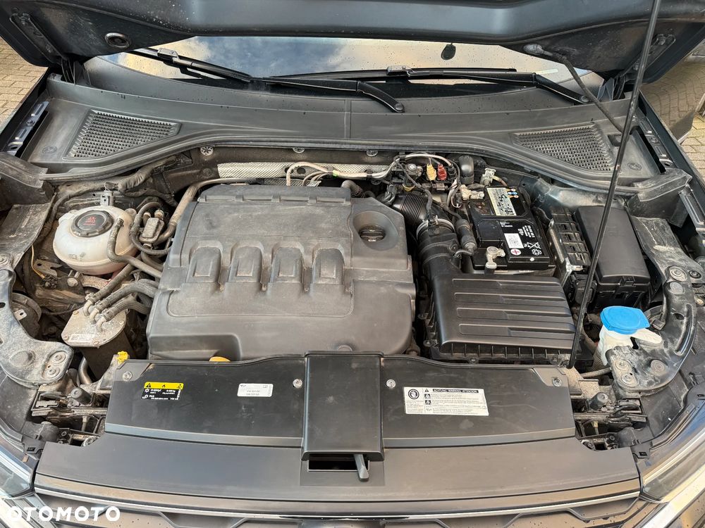 Volkswagen T-Roc 2.0 TDI SCR DSG IQ.DRIVE - 12