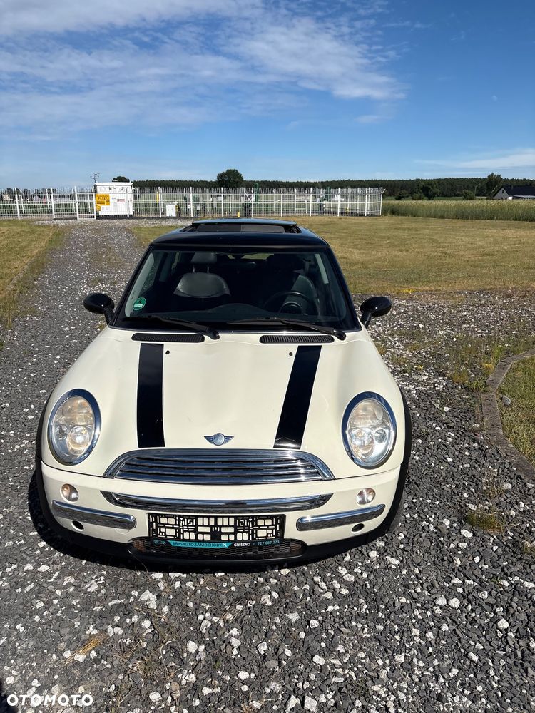 MINI Cooper Seven - 17
