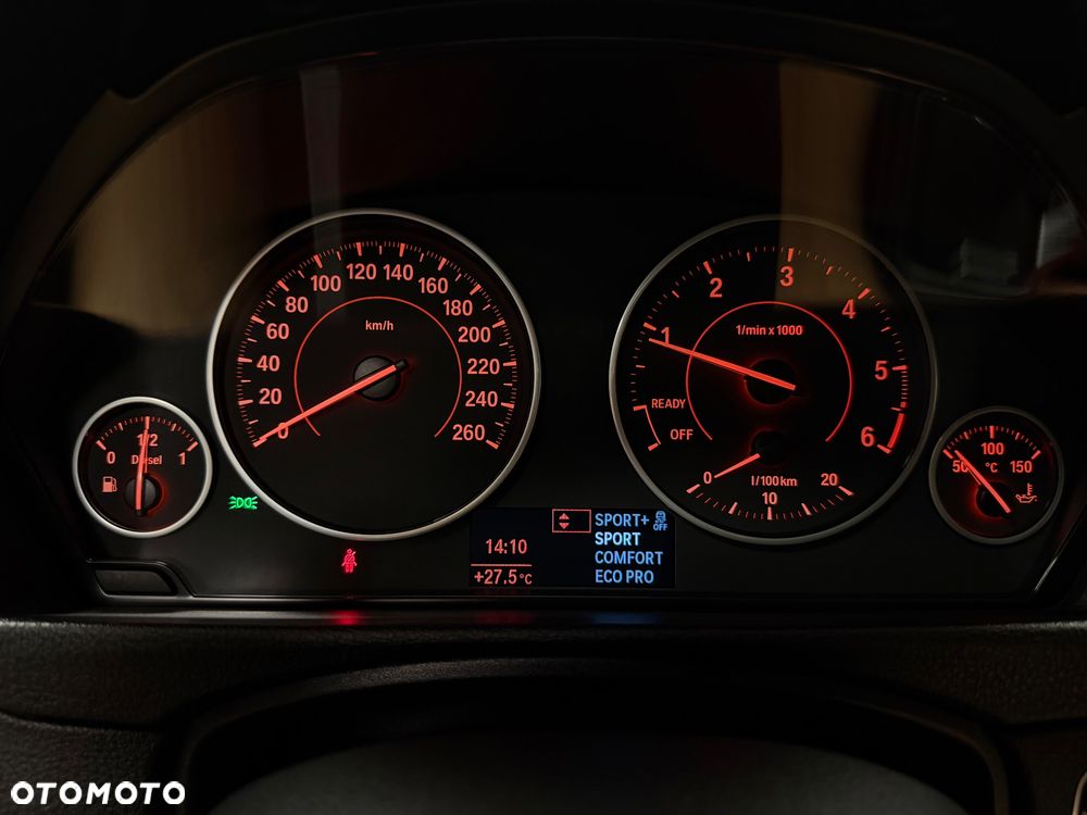 BMW Seria 3 318d xDrive Sport Line - 10